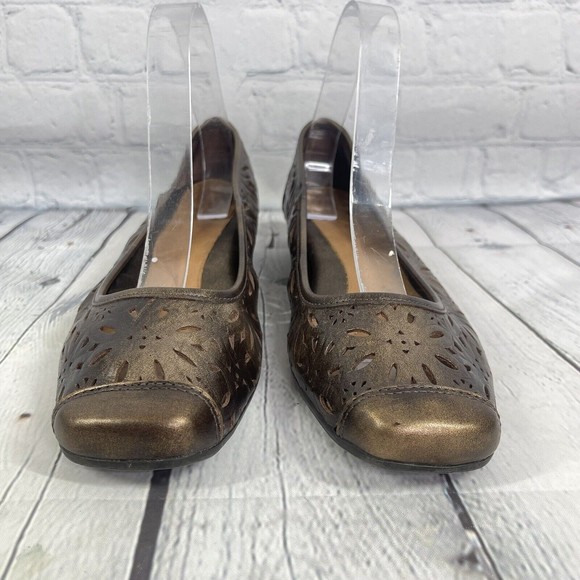 Nurture Flat Size 9.5 M Gold Rustic Comfort Cushioned Ballet Slip On Shoes - Picture 2 of 12